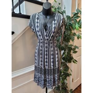 Cristinalove Dress Women Small Black White Printed V Neck Casual